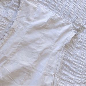 Super cute side shoulder white bodycon dress!